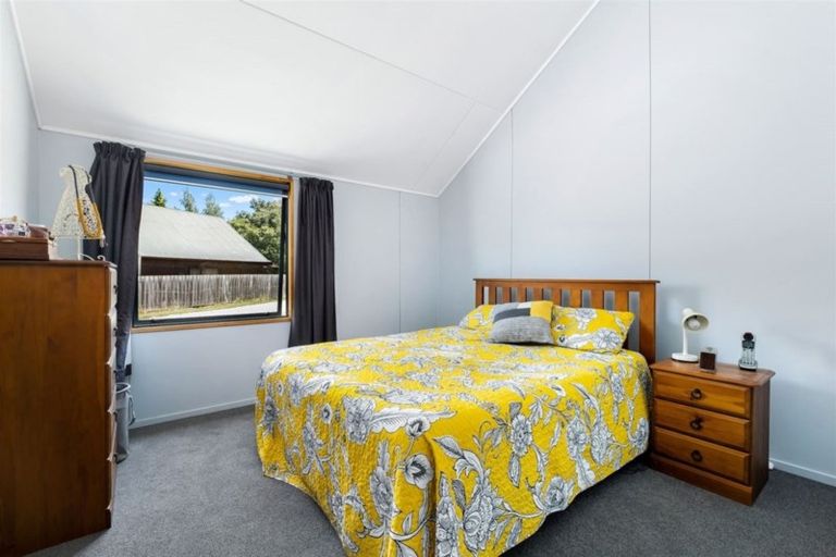 Photo of property in 31 Lakeview Terrace, Lake Hawea, Wanaka, 9382