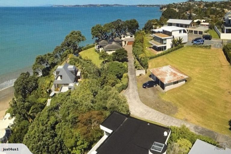 Photo of property in 1/30 Marellen Drive, Red Beach, 0932