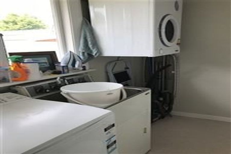 Photo of property in 66 Sparks Road, Hoon Hay, Christchurch, 8025