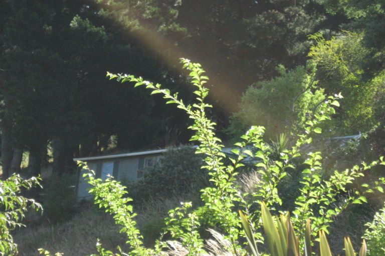 Photo of property in 65 Hawkhurst Road, Lyttelton, 8082