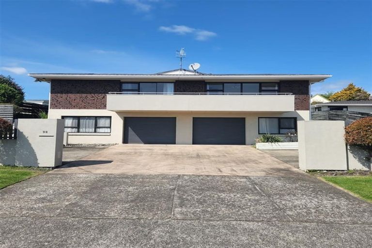 Photo of property in 98 Boucher Avenue, Te Puke, 3119