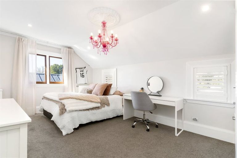 Photo of property in 14 Desmond Street, Merivale, Christchurch, 8014