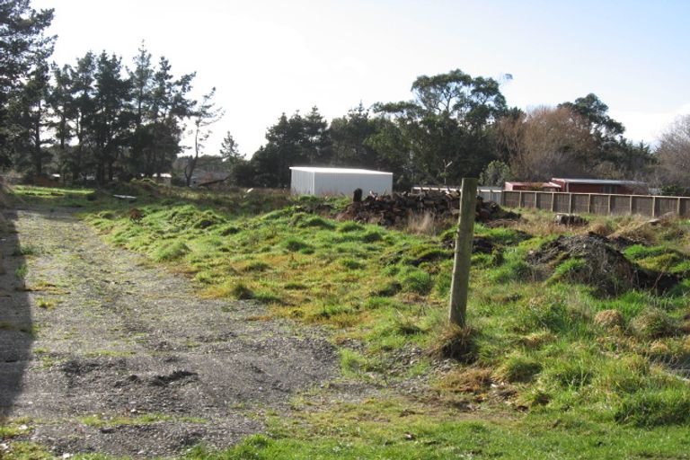 Photo of property in 2 Awarua Road, Otatara, Invercargill, 9879