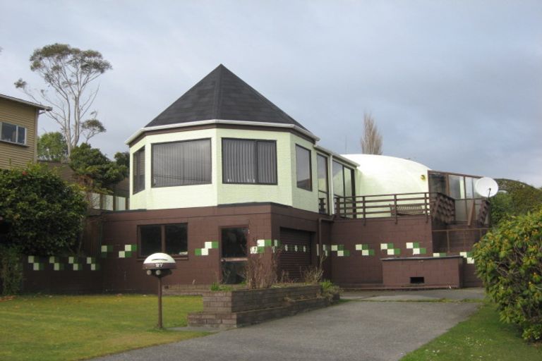 Photo of property in 27 Pitt Street, Runanga, 7803