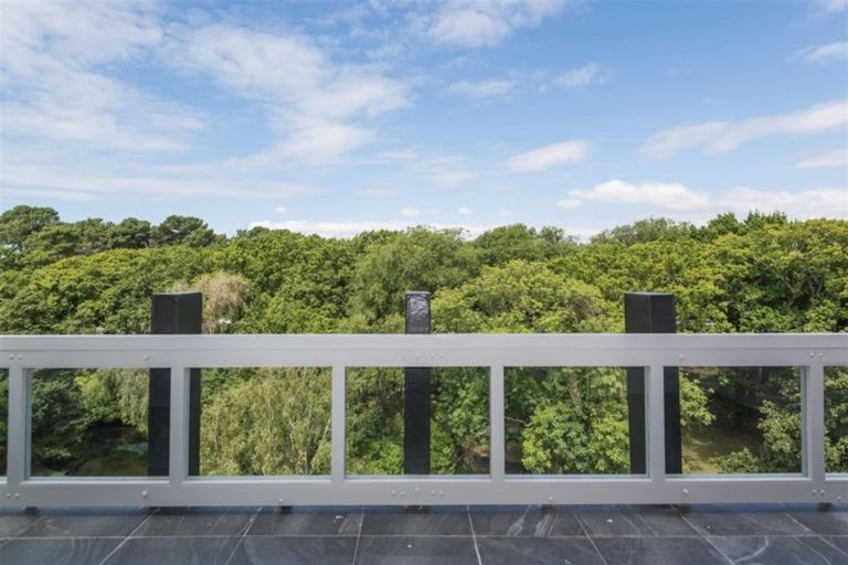 Photo of property in 602/18 Carlton Mill Road, Merivale, Christchurch, 8014