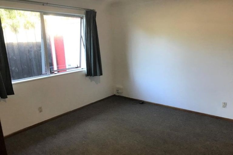 Photo of property in 47 Wairau Road, Oakura, 4314