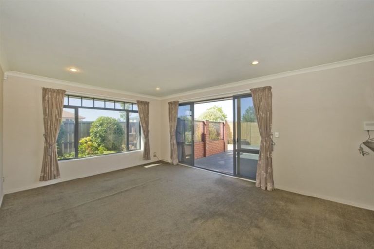 Photo of property in 49 Eaglesome Avenue, Aidanfield, Christchurch, 8025