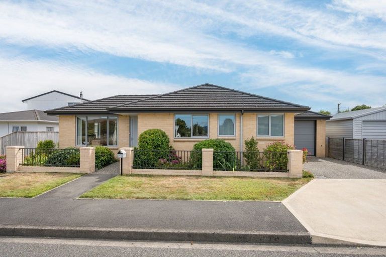 Photo of property in 19 Andrew Street, Stoke, Nelson, 7011