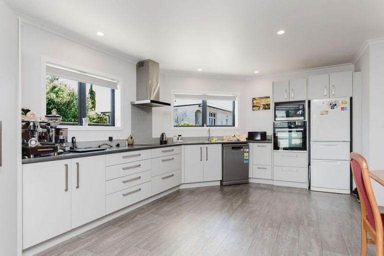 Photo of property in 22 Mcphee Street, Dannevirke, 4930