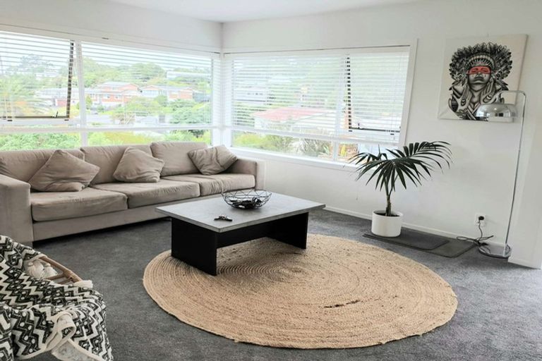 Photo of property in 3/123 Birkdale Road, Birkdale, Auckland, 0626