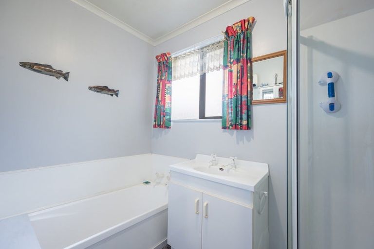 Photo of property in 12 Paramu Place, Richmond, 7020