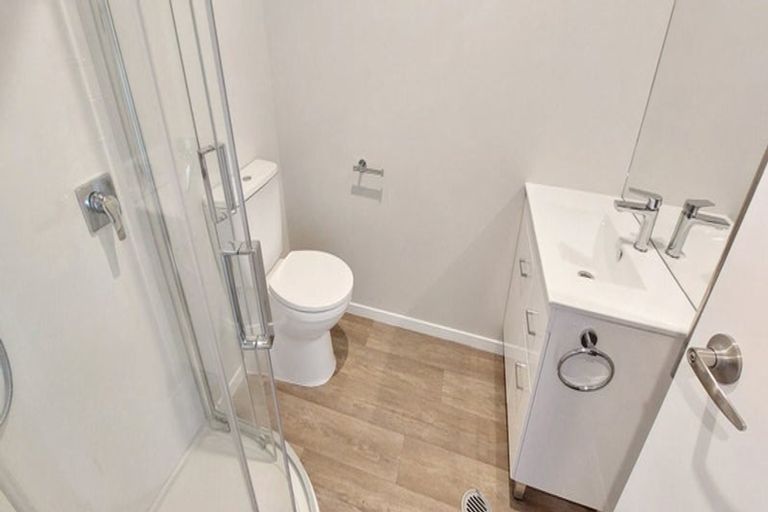 Photo of property in 2/125b Metcalfe Road, Ranui, Auckland, 0612