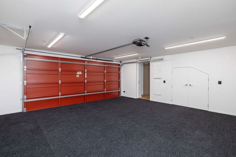 Photo of property in 1/360 Montreal Street, Christchurch Central, Christchurch, 8013