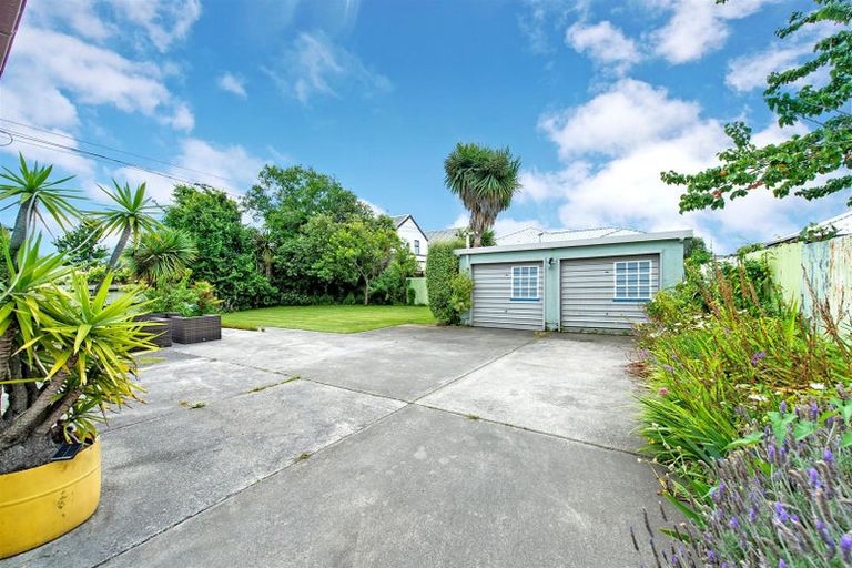 Photo of property in 15 Wembley Street, Sydenham, Christchurch, 8023