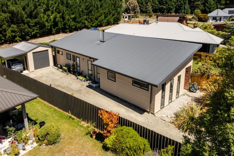 Photo of property in 34 Little Maude Drive, Lake Hawea, Wanaka, 9382