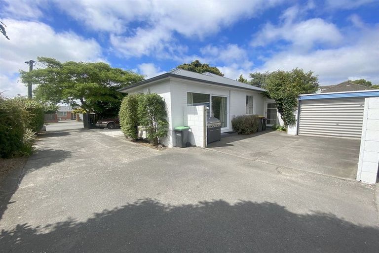 Photo of property in 253 Ilam Road, Ilam, Christchurch, 8041