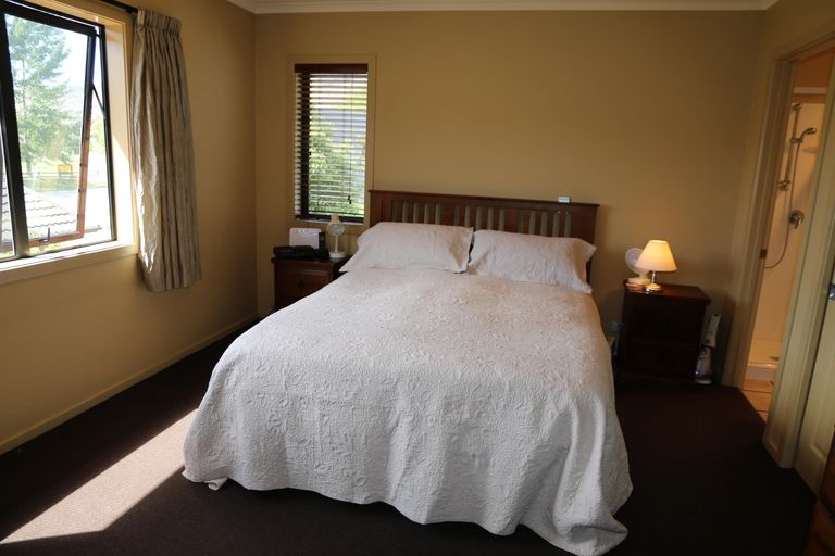 Photo of property in 3 Achil Street, Cromwell, 9310