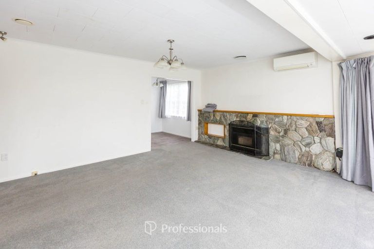 Photo of property in 35 Mountbatten Grove, Clouston Park, Upper Hutt, 5018