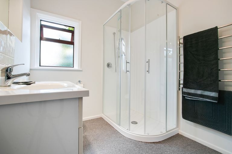 Photo of property in 8 Anzac Avenue, Onekawa, Napier, 4110