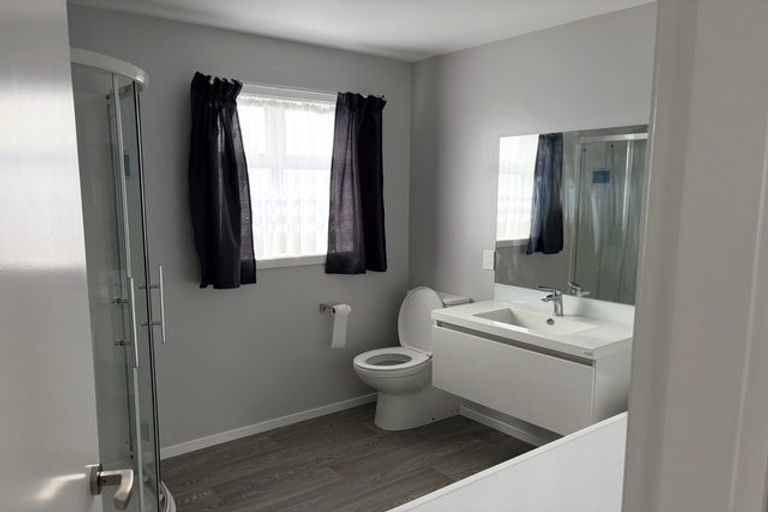 Photo of property in 96a Naenae Road, Naenae, Lower Hutt, 5011