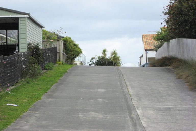 Photo of property in 1458a Whangaparaoa Road, Army Bay, Whangaparaoa, 0930