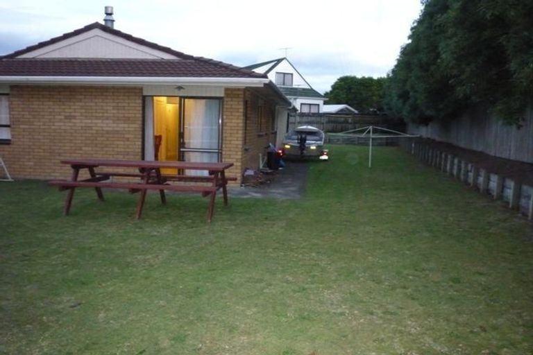Photo of property in 58 Lakeside Drive, Pahurehure, Papakura, 2113
