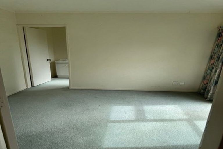 Photo of property in 104 Cortina Avenue, Johnsonville, Wellington, 6037