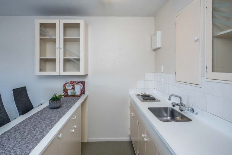 Photo of property in Avon Flats, 17/217 The Terrace, Wellington Central, Wellington, 6011