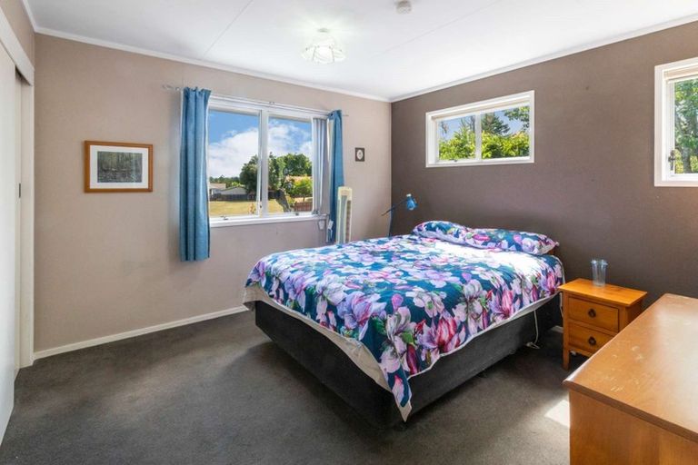 Photo of property in 1 Cedar Place, Owhata, Rotorua, 3010