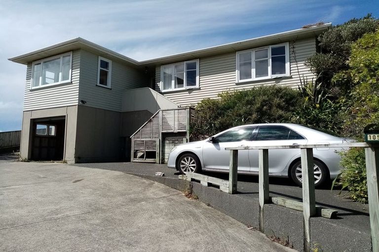 Photo of property in 105 Severn Street, Island Bay, Wellington, 6023