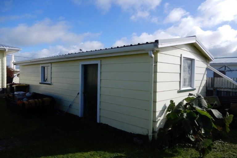 Photo of property in 78 Waihi Road, Hawera, 4610