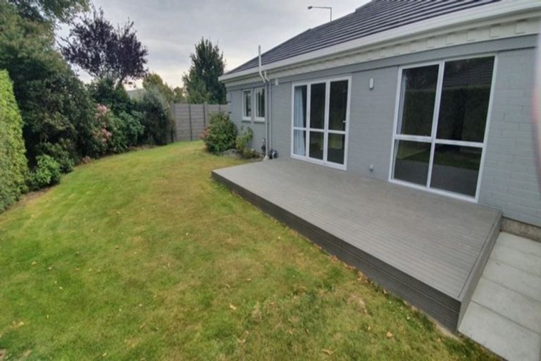 Photo of property in 37 Lancewood Drive, Halswell, Christchurch, 8025