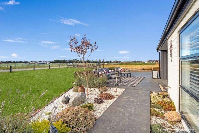 Photo of property in 12 Meadowlands Green, Allenton, Ashburton, 7700