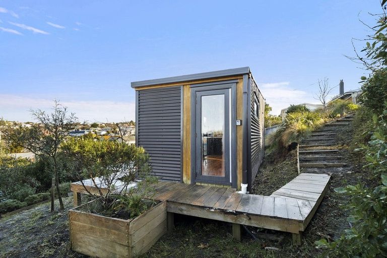 Photo of property in 2 Iona Street, Mornington, Dunedin, 9011