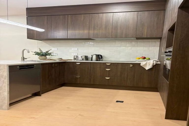 Photo of property in 28/14 Scott Road, Hobsonville, Auckland, 0616