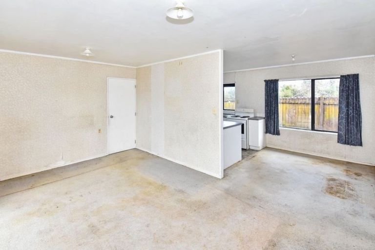 Photo of property in 27 Horlicks Place, Randwick Park, Auckland, 2105