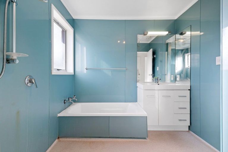 Photo of property in 1b Hilda Street, Fenton Park, Rotorua, 3010