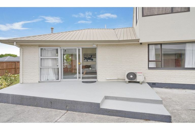 Photo of property in 18 Allstone Place, Burwood, Christchurch, 8083