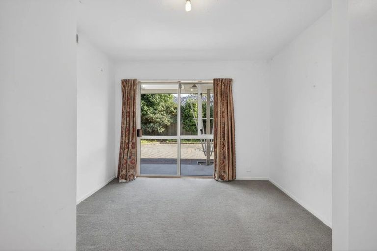 Photo of property in 300 Kensington Avenue, Rangiora, 7400
