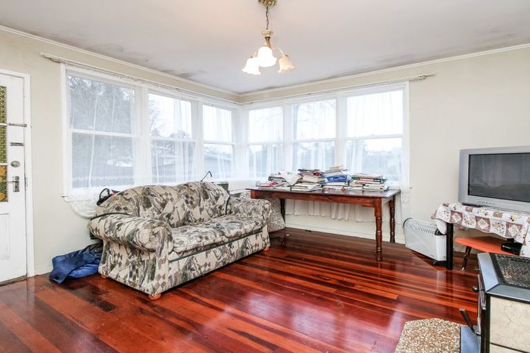 Photo of property in 46 Brains Road, Kelston, Auckland, 0602