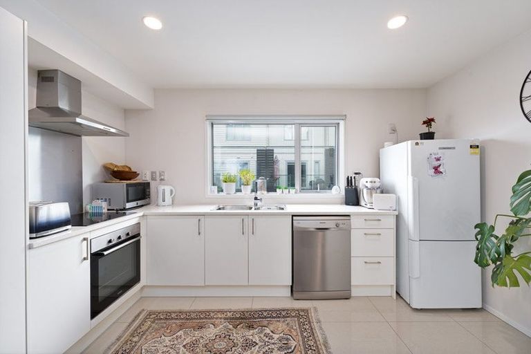 Photo of property in 68 Niu Lane, Te Atatu South, Auckland, 0610