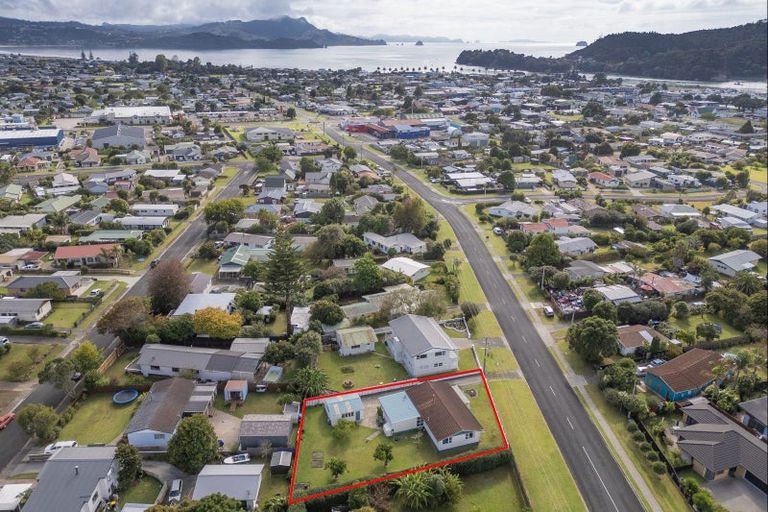 Photo of property in 14 Cook Drive, Whitianga, 3510