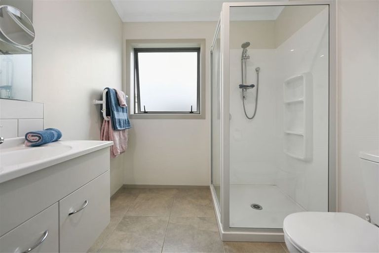 Photo of property in 7 Whanau Avenue, Baverstock, Hamilton, 3200