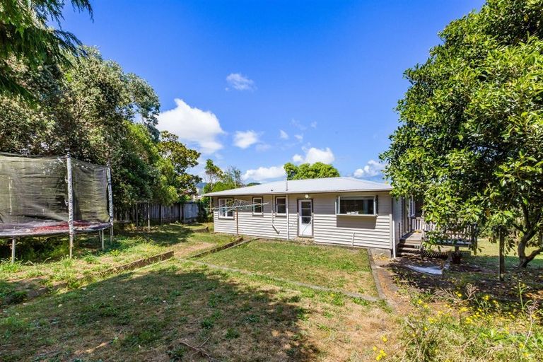 Photo of property in 84 Castor Crescent, Cannons Creek, Porirua, 5024