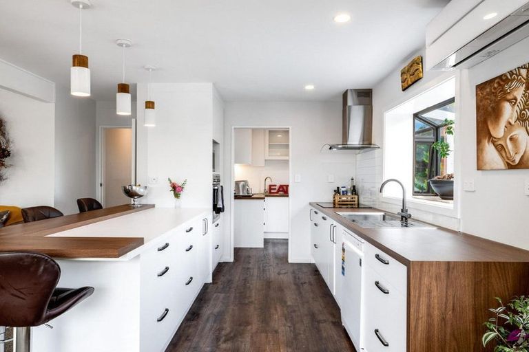 Photo of property in 103 Grimseys Road, Redwood, Christchurch, 8051