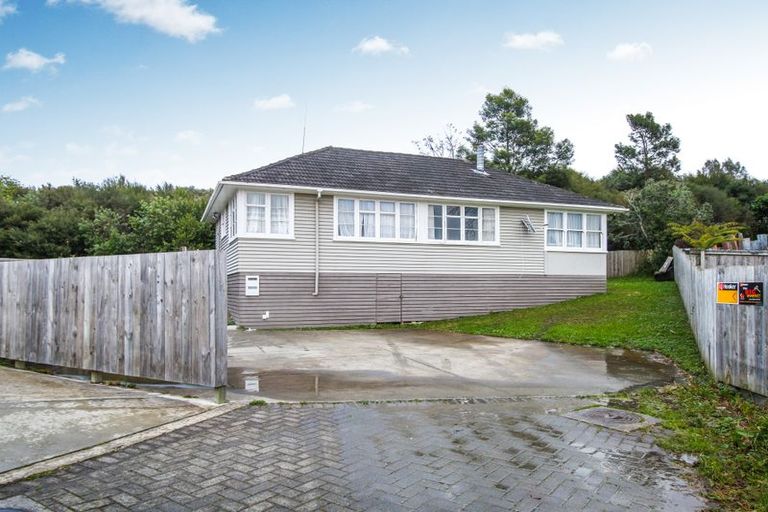 Photo of property in 46 Brains Road, Kelston, Auckland, 0602