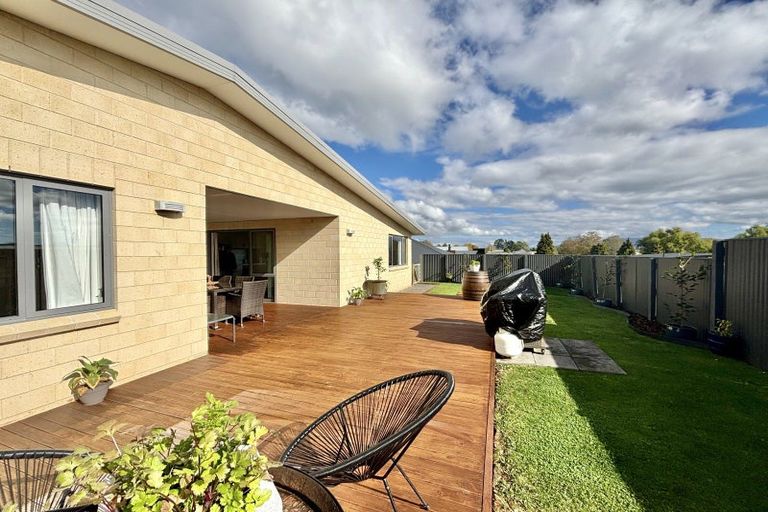 Photo of property in 6 Heasley Lane, Mosgiel, 9092