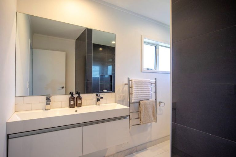 Photo of property in 21 Cashmere Place, Flagstaff, Hamilton, 3210