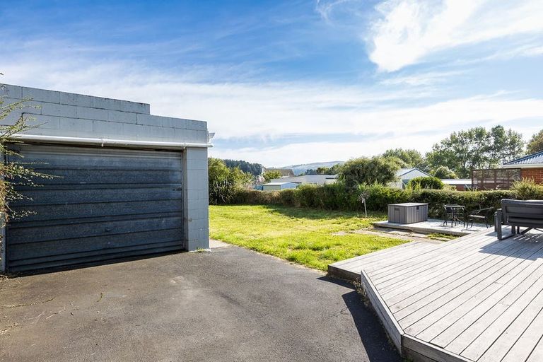 Photo of property in 104 Main Road, Fairfield, Dunedin, 9018