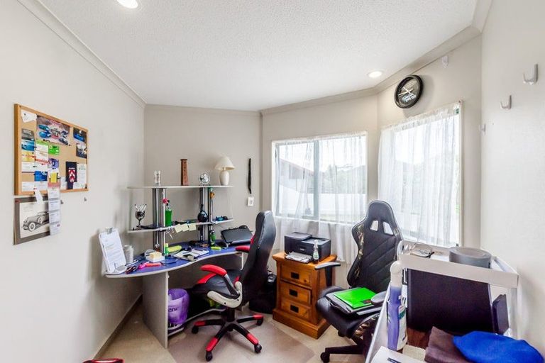 Photo of property in 54 Cedar Drive, Paraparaumu Beach, Paraparaumu, 5032